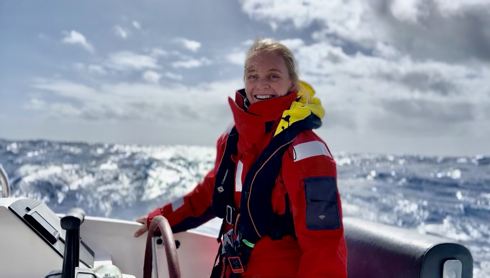 Abbey Delore - Sailing from FIJI with TrackMe